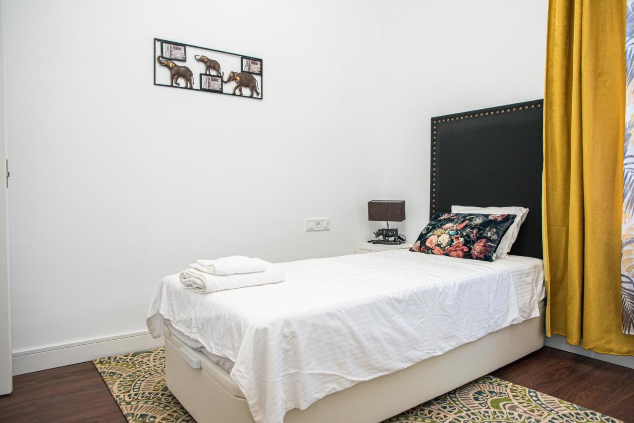 Laura Apartment Puerto Valenza Esterno foto